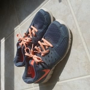 Nike Flex 2013 Run Sneakers